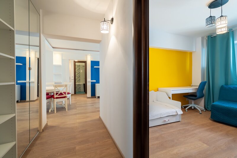 Banu Manta 18, adiacent Piata Victoriei, comision 0%.